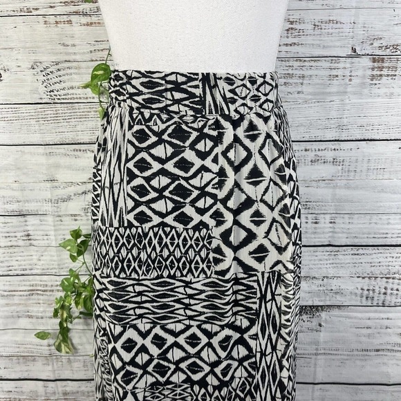 Covington Skirt size Small Black White Sheer Long Maxi Aztec Modest Boho Beach - Picture 4 of 14